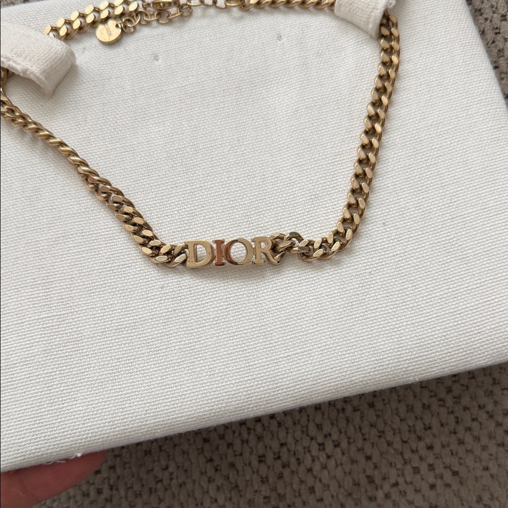 Dior necklace 🔥🔥